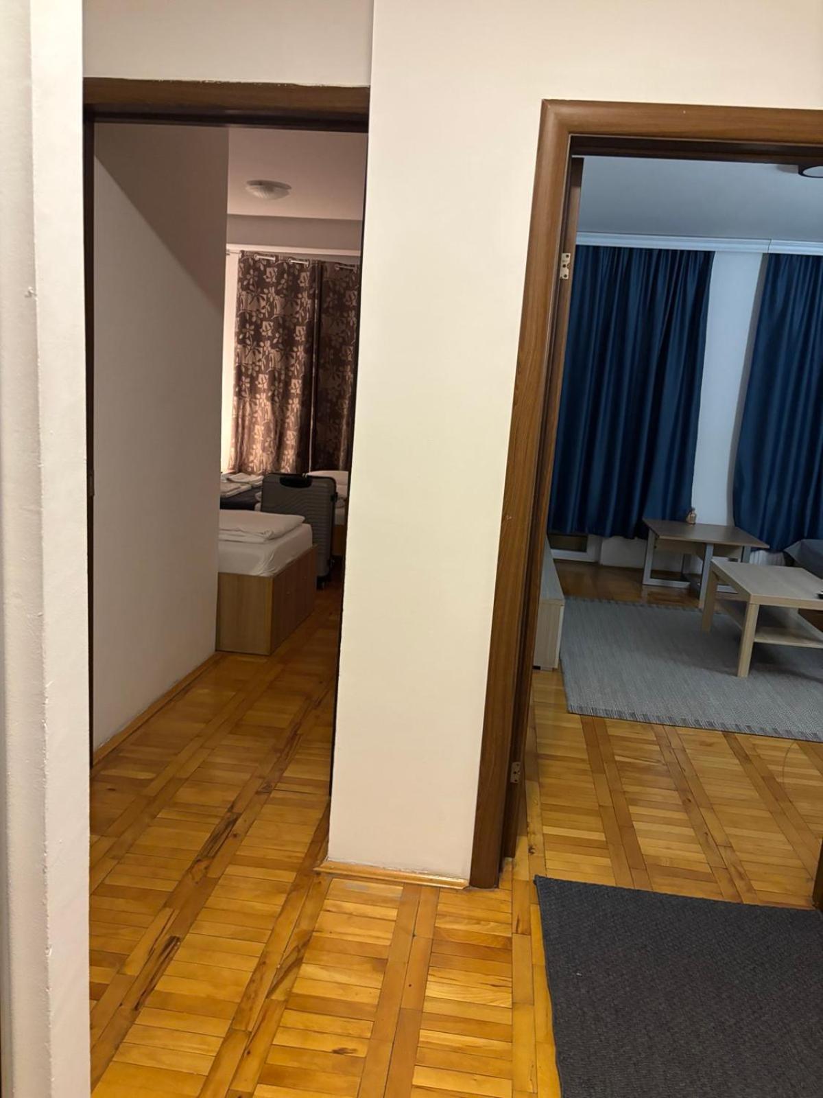 4 Rooms Apartments Ni Exterior foto